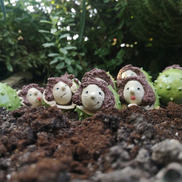 Kastanienkinder Gartenkeramik