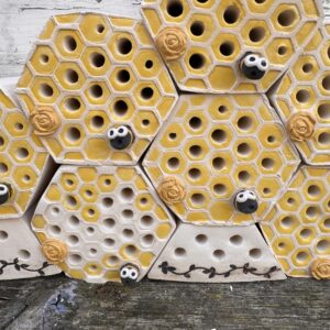 Bienenstein Nisthilfe für Wildbienen