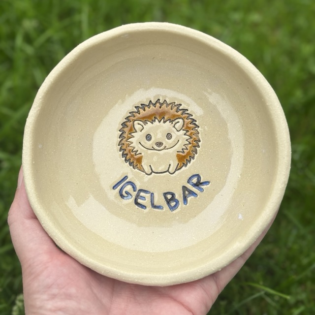 Igelbar Schale